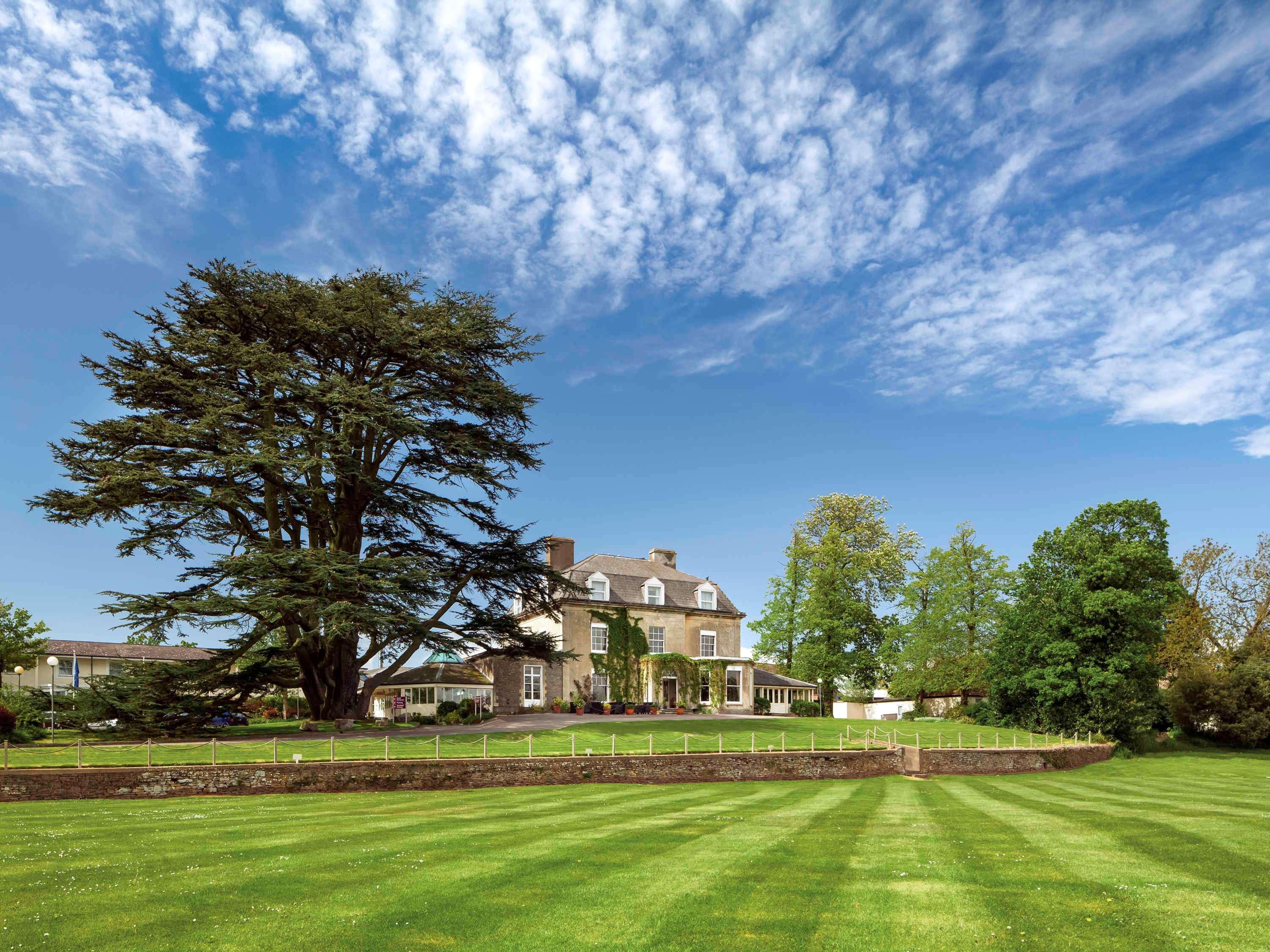 Mercure Bristol North The Grange Hotel Exterior photo